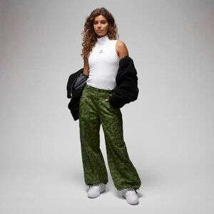 NWT Nike Jordan cargo camo pants women sz S $140